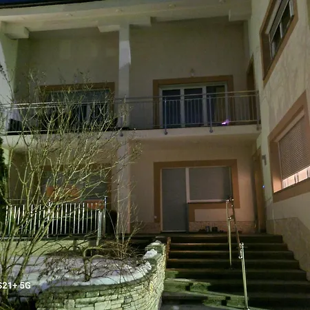Apartment Maitschern *